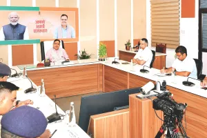 मुख्यमंत्री की अपराध पर जीरो टॉलरेंस नीति के तहत सख्त ऐक्शन : तीन एएसपी, चार डिप्टी और दो थानाप्रभारियों पर गिरी गाज