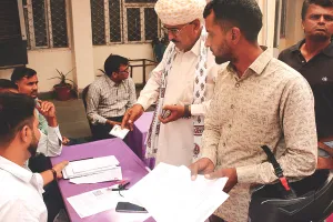 पंचायत चुनाव : जिला परिषद के लिए 43, पंचायत समितियों के लिए 175 नामांकन दाखिल