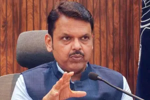 चुनाव आयोग के खिलाफ फैलाया जा रहा ‘फर्जी नैरेटिव’ बेनकाब हो चुका है: फडणवीस