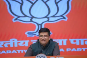 महिला पुलिसकर्मियों से अनुचित व्यवहार का आरोप, भाजपा बोली- राहुल-प्रियंका की ‘मोहब्बत की दुकान’ की खुली कलई