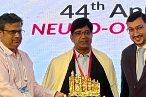 कोक्लियर इम्प्लांट में एआई के उपयोग पर डॉ. पवन सिंघल को सम्मान, आधुनिक तकनीक के अनुभव किए शेयर
