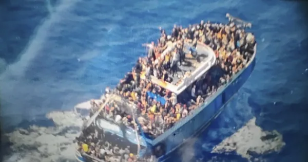 Over 600 migrants killed in shipwreck in Greece
