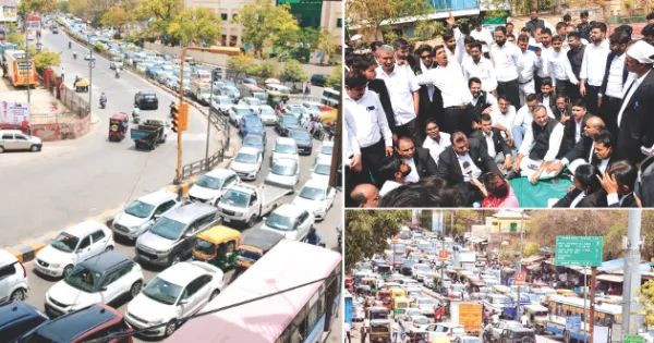 Lawyers Protest FIR: Advocates Block Road, Chant Slogans Against Police