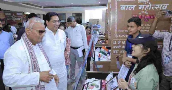 जयपुर बाल महोत्सव में मदन दिलावर और सुरेश सिंह ने बच्चों की प्रतिभा की प्रशंसा