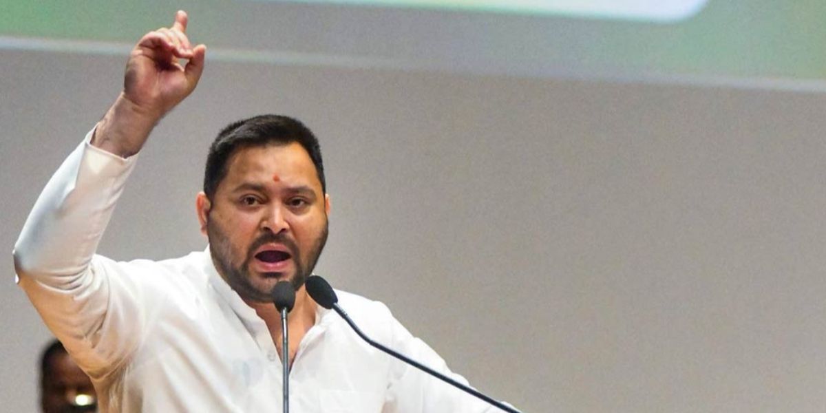 ‘स्कूलों में पढ़ाई बंद हो जाएगी’: उर्दू-अरबी-फारसी शिक्षकों के तबादले पर तेजस्वी की चिंता, तबादलों में ‘भेदभाव’ का लगाया आरोप