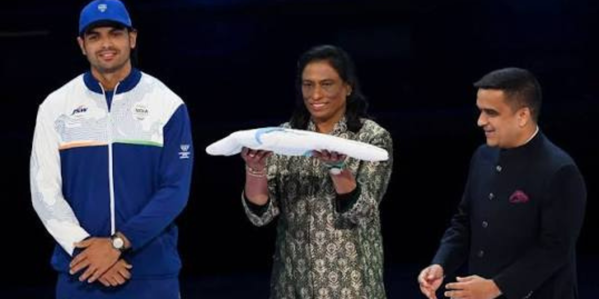 भारत ने 2030 राष्ट्रमंडल खेलों की जिम्मेदारी संभाली, पीटी उषा और नीरज चोपड़ा को सौंपा कॉमनवेल्थ का झंडा