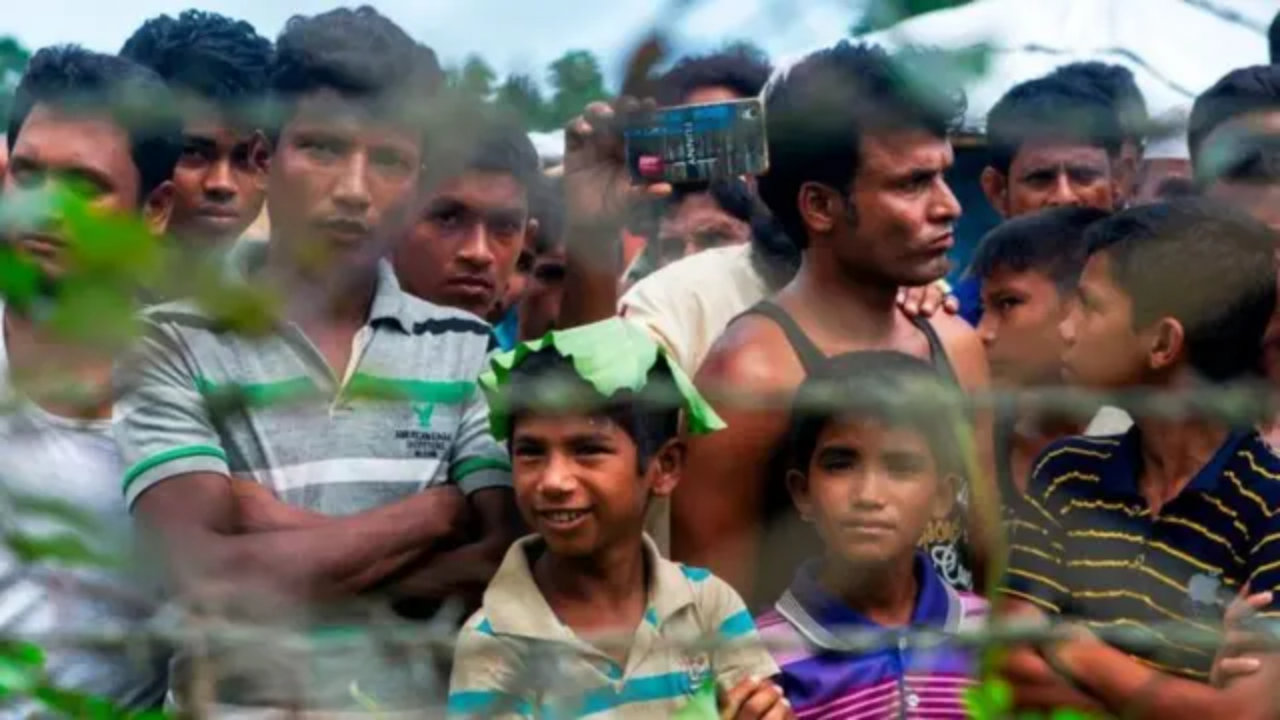 म्यांमार में रोहिंग्या पर अत्याचार जारी, यूएन रिपोर्ट में अराकान आर्मी और सेना पर गंभीर आरोप