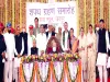 टीम पूरी : राज्यपाल ने 11 कैबिनेट और चार राज्य मंत्रियों को दिलाई शपथ