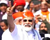 जीत के बाद PM मोदी का गुजरात में रोड शो
