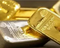 सोना और चांदी की कीमतों में गिरावट 
