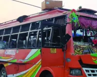 कश्मीर में बस में विस्फोट, 2 लोग घायल