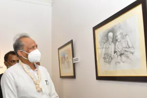 JKK में महात्मा गांधी पर आधारित प्रदर्शनी का CM गहलोत ने किया उद्घाटन