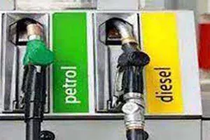 पेट्रोल-डीजल में लगातार तीसरे दिन भी बढ़े दाम, 35-35 पैसे प्रति लीटर की बढोतरी, जाने शहरों में पेट्रोल-डीजल की कीमत