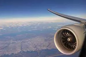 शारजाह से जयपुर आ रहे उड़ते विमान में आई तकनीकी खराबी, यात्रियों में मचा हड़कंप