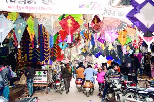 महंगाई, मौसम और कोरोना ने लगाया पतंग कारोबार की उड़ान पर ब्रेक