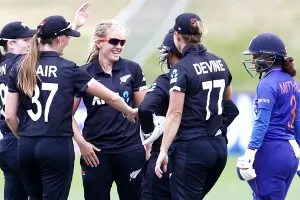 न्यूजीलैंड महिला टीम की भारत पर लगातार चौथी जीत, 63 रनों से हराकर पांच मैचों की सीरिज में 4-0 से बढ़त 