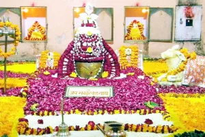 महाशिवरात्रि विशेष: भगवान शिव और माता पार्वती की विधिवत पूजा के लिए इन बातों का रखें खास ध्यान