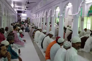 माहे रमजान के पहले जुमे की नमाज अदा कर अमन चैन मांगी दुआ