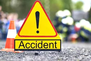 कर्नाटक में कार के पेड़ से टकराने से 7 लोगों की मौत 
