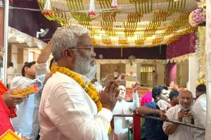 स्वत्रन्त्रदेव सिंह ने मंहेदीपुर बालाजी मंदिर में की पूजा, ज्ञानवापी मस्जिद पर साधी चुप्पी 