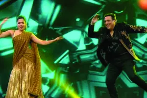 रश्मिका मंदाना ने गोविंदा के साथ 'सामी-सामी' गाने पर किया डांस